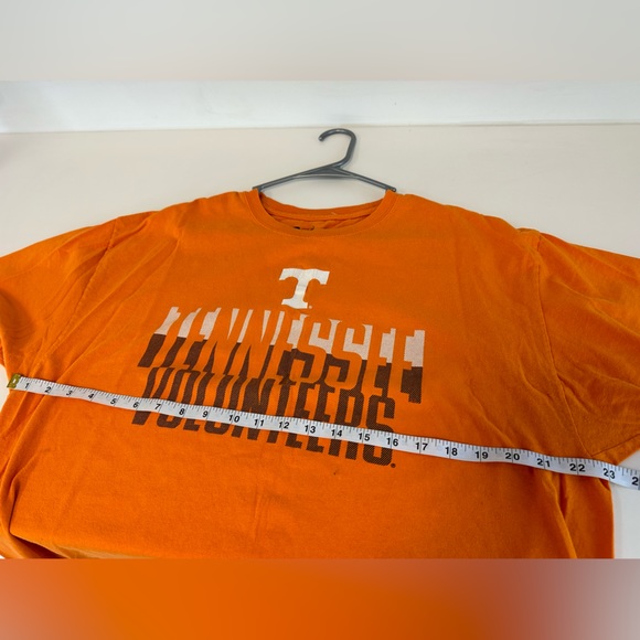 Russell T-shirt- Size XL - Picture 7 of 15